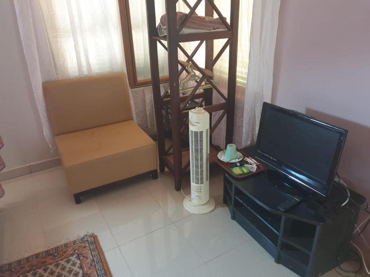 Fadu'Gh Vila Somone Exterior foto