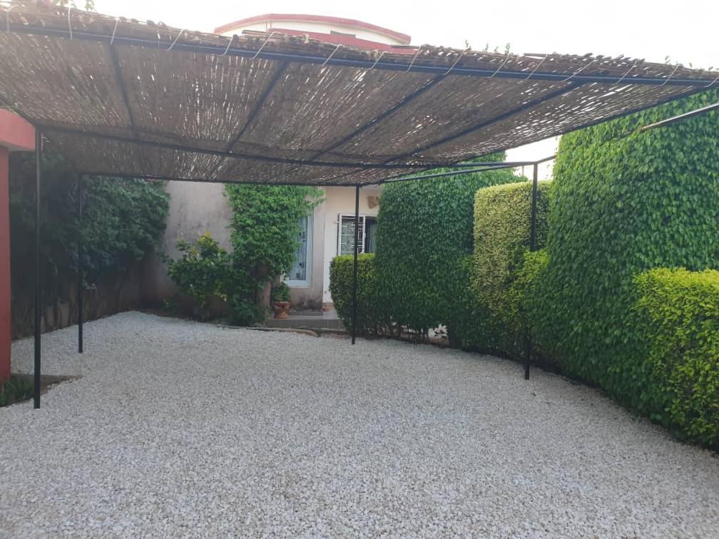 Fadu'Gh Vila Somone Exterior foto